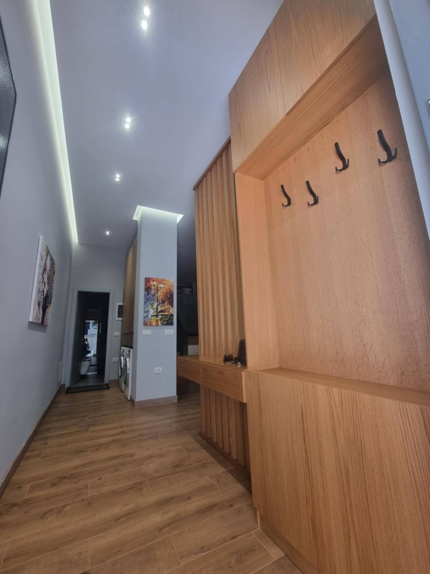 Centrepoint Stylish Apartment Tiranë Luaran gambar